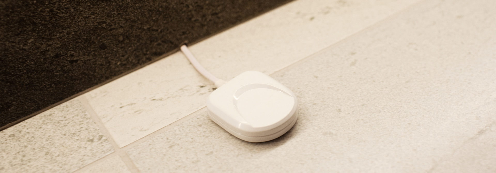Flood sensor puck Flood sensor puck