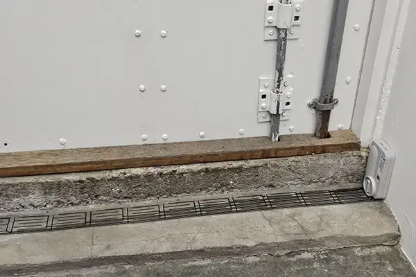 Severn WLD water leak sensor installed on concrete